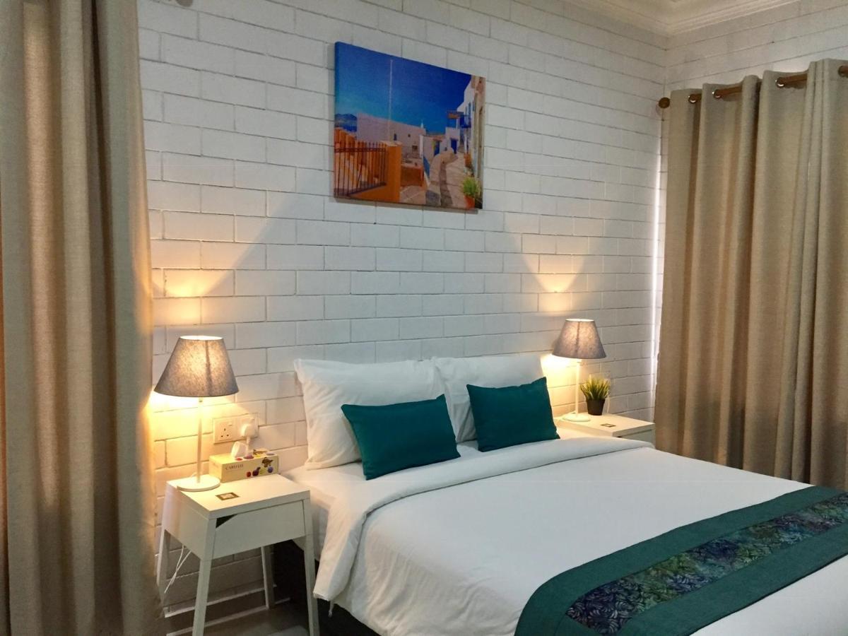 Hotel Casa Tanjung Jara à Dungun Extérieur photo